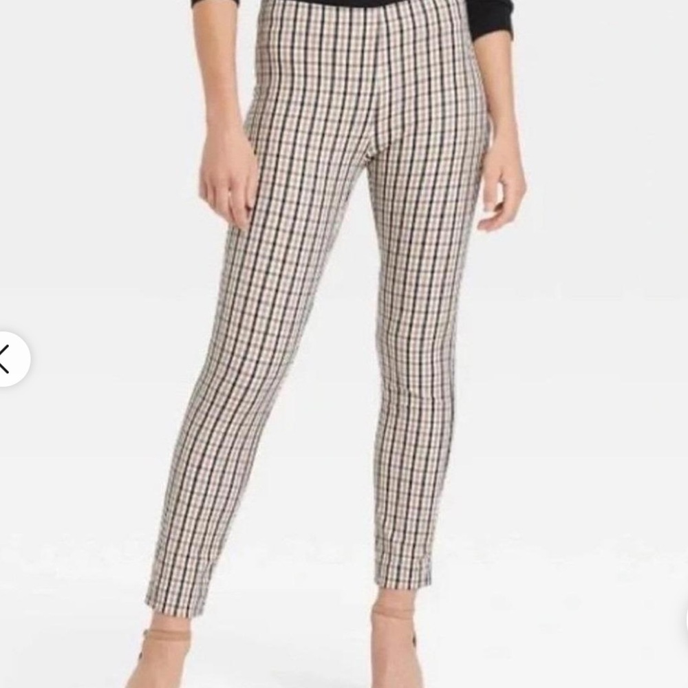 A New Day High-Rise Plaid Checkered Ankle Cropped Pixie Pants Size 6